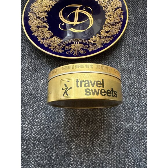 Royal Wedding Commemorative Plate & Travel Sweets Tin - Picture 5 of 7
